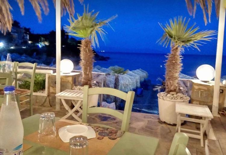 Haus Elena Aparthotel Kavála Kültér fotó